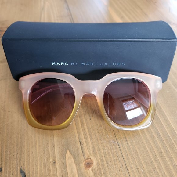 Marc by Marc Jacobs Sunglasses - Picture 2 of 11